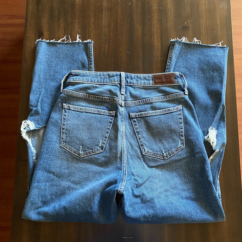 Hollister curvy ultra high rise vintage straight - Picture 3 of 6
